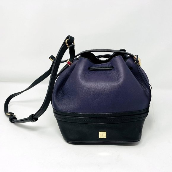 Ivanka Trump Handbags - Ivanka Trump Medium Briarcliff Bucket Bag NWT